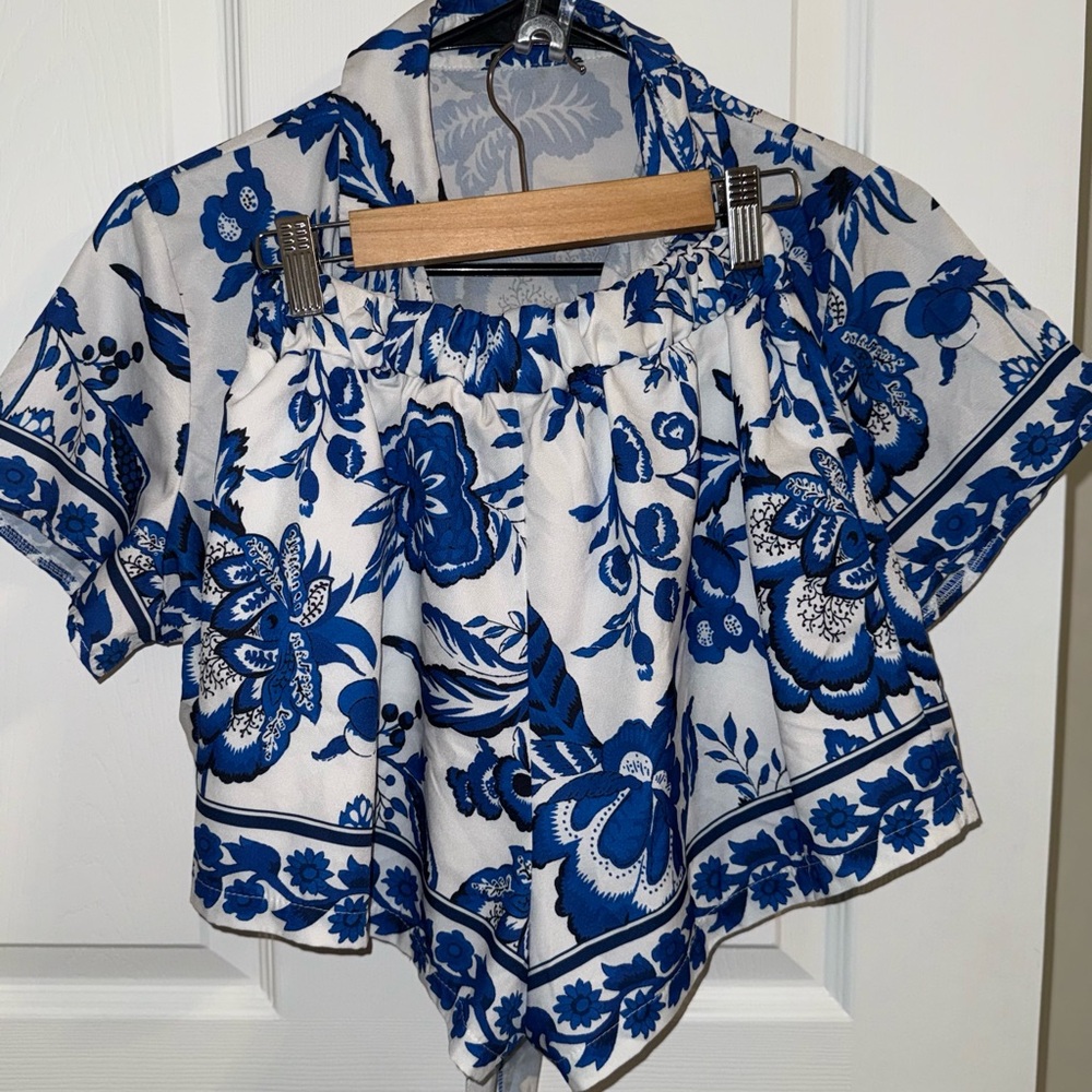 SHEIN Blue and White Floral Top